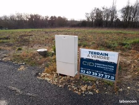 terrain 442 m² sainte maure de touraine