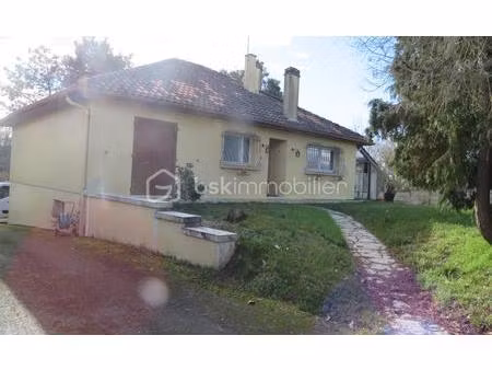 maison de 114 m² à cazaubon