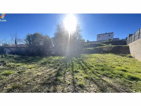 vente terrain 781 m² à roquebrune-sur-argens (83520)  340 000 €