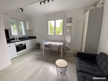 studio 1 pièce 18 m²