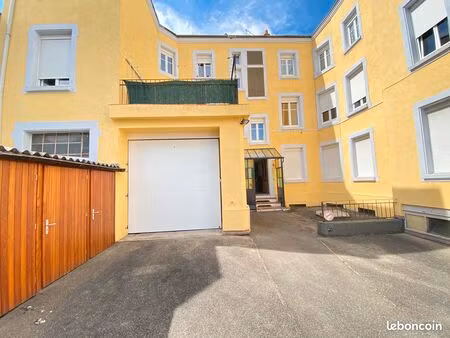 atelier / garage / stockage a louer - 60 m² à deux pas du marché