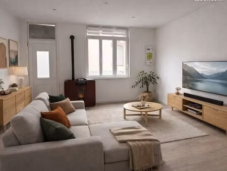 maison 5 pièces 92m²