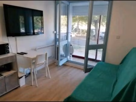 location studio aix la parade