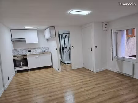 t2 meublé en centre ville