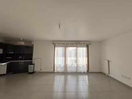 duplex 4 pièces avec balcon et parking