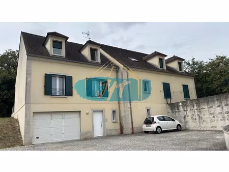 apparteemnt de type f2 à fontenay-en-parisis + cave et parki