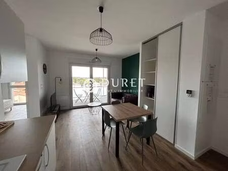 location appartement 2 pièces meublé à montaigu (85600) : à louer 2 pièces meublé / 42m² m