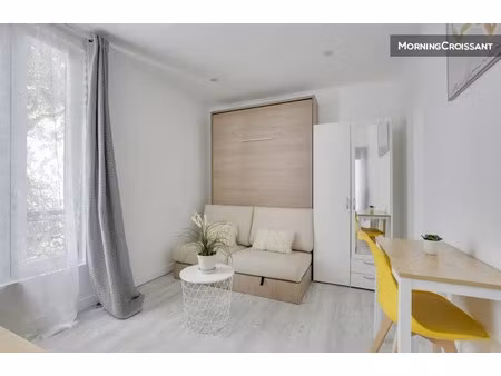 location meublée appartement 1 pièce 20 m² à colombes (92700)  1 829 €