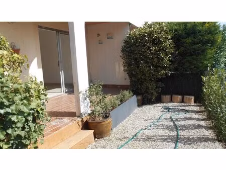 spacieux 2 pièces avec jardin