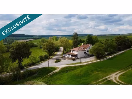 vente immeuble 624 m² à les trois-domaines (55220)  365 000 €