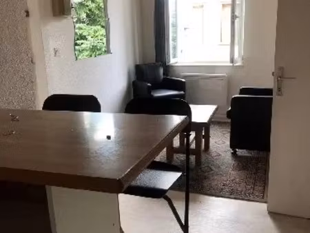location appartement 2 pièces 32 m² à jargeau (45150)  390 €
