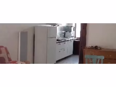 location appartement 1 pièce 40 m² à chateaudun (28200)  470 €