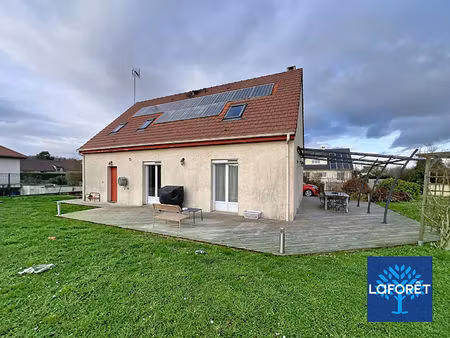 maison d huison longueville 6 pièces - 130 m2 - 1012 m² de terrain