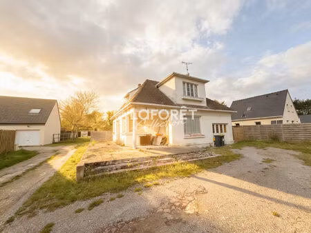 nouveauté maison individuelle 126 m² sur 568 m² de terrain / à rénover entièrement en retr