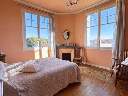 tarbes : maison 160 m² avec jardin à rénover