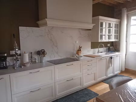 location maison 4 pièces 220 m² à saint-antonin-noble-val (82140)  1 310 €