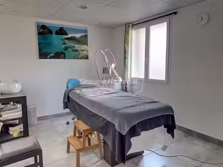 location locaux professionnels 0 pièces 43.18 m² à berre-l'etang (13130)  810 €