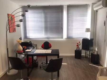 location locaux professionnels 19 m² à marseille 6ème (13006)  480 €