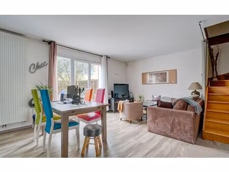 maison crosne 79.7 m² t-5 à vendre  310 000 €