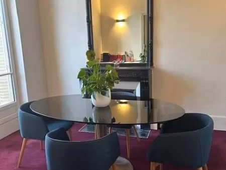 location meublée locaux professionnels à lagny-sur-marne (77400)  2 200 €