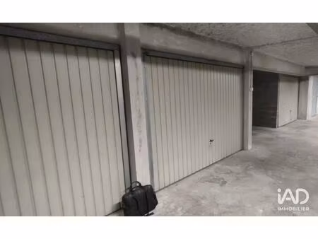 location parking 14 m²