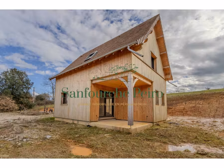 à 2 km du centre ville de sarlat