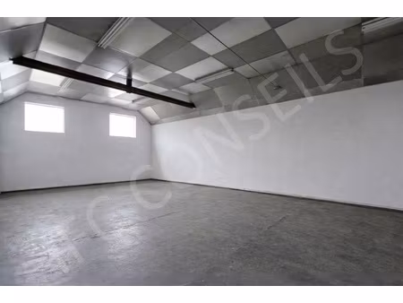 murs commerciaux bien placés à st marcel d'environ 190 m2