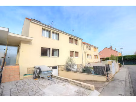 charmante maison t5 avec jardin et garage