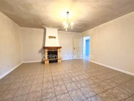 maison à vendre de plain-pied 3 pièces ruelle sur touvre (16)