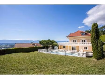 superbe villa avec vue panoramique sur genève et le lac