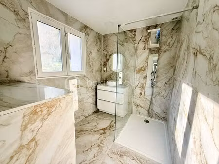 maison de 195 m² à cauvigny