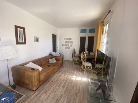 maison 7 pièces - 200 m²