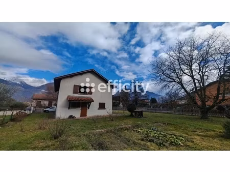 maison 4 pièces - 102 m²