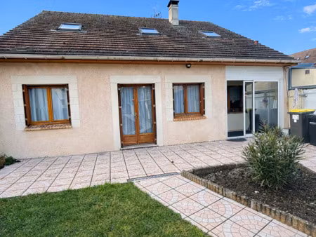 vente maison traditionnelle 7 pièces