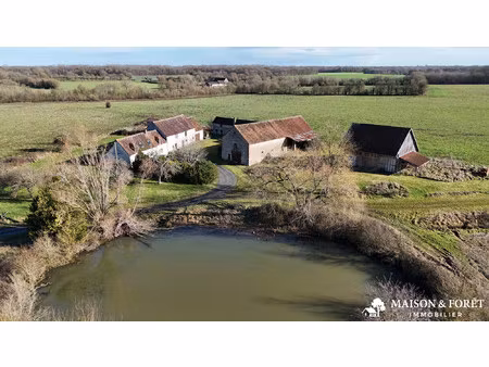 maison de campagne au calme en parfait état