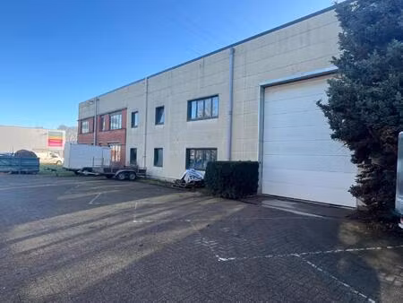 commercieel te huur in wijnegem