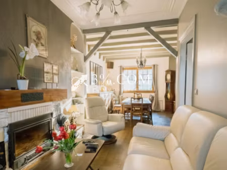 charmante maison de ville avec jardin et cachet !