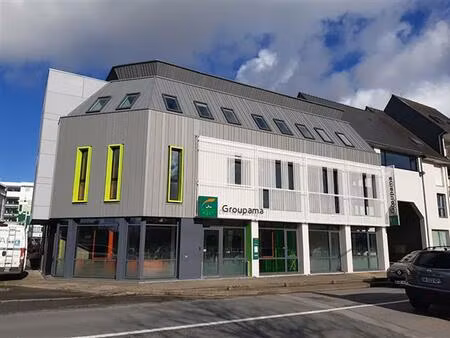 location bureau landerneau 235 m²