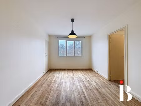 à louer appartement 40 03 m² – 626 € |nantes