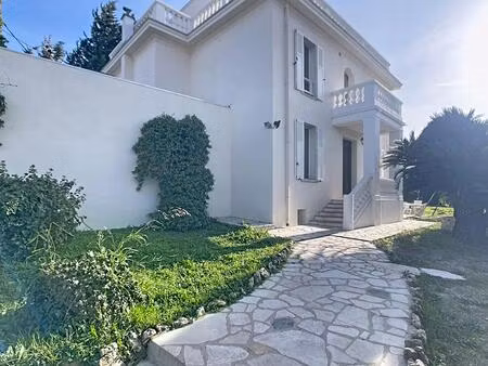 maison de prestige à vendre à antibes
