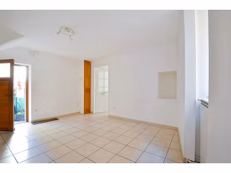maison à vendre saint nazaire de ladarez 4 pièce(s) 67m2 79 920€