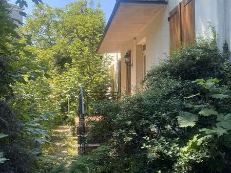 chevilly-larue (94550)