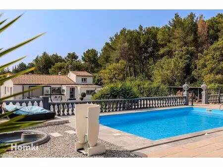 villa de plain-pied avec dépendance sur 3 500 m² de terrain – évenos