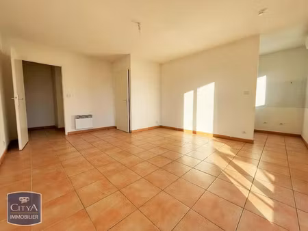 appartement à louer 3 pièces 52.33 m² - sorgues (84) - 597€