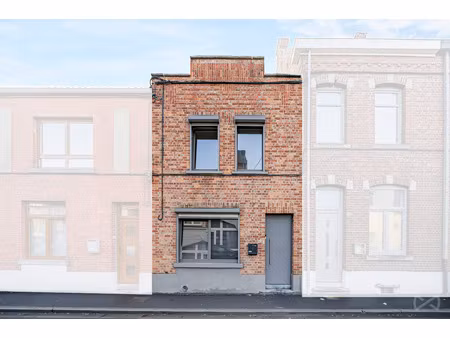 huis te koop in dour met 2 slaapkamers