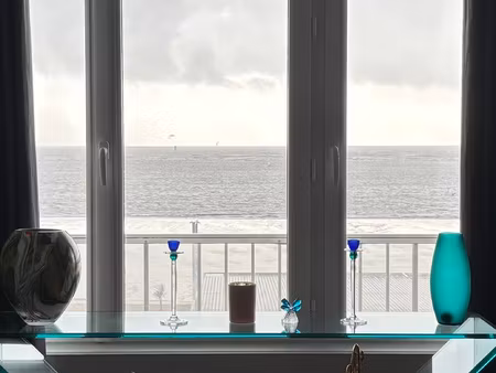 vente t5 vue mer 3 suites stationnement.