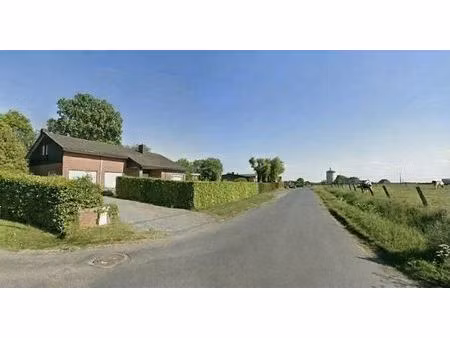 first sale: vr 6/3 (16.00-20.00) & za 7/3 (9.00 - 17.00)