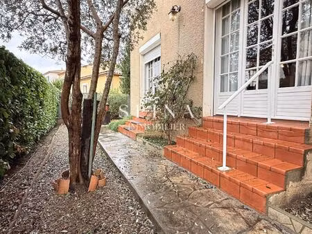 quartier résidentiel  maison 4 pièces - 112 m2 en r+1 avec garage et jardin