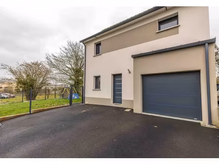 vente maison 5 pièces 82.66 m² à ercé-près-liffré (35340)  246 750 €