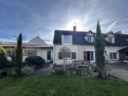 vente maison 7 pièces 141.79 m² à egreville (77620)  272 000 €